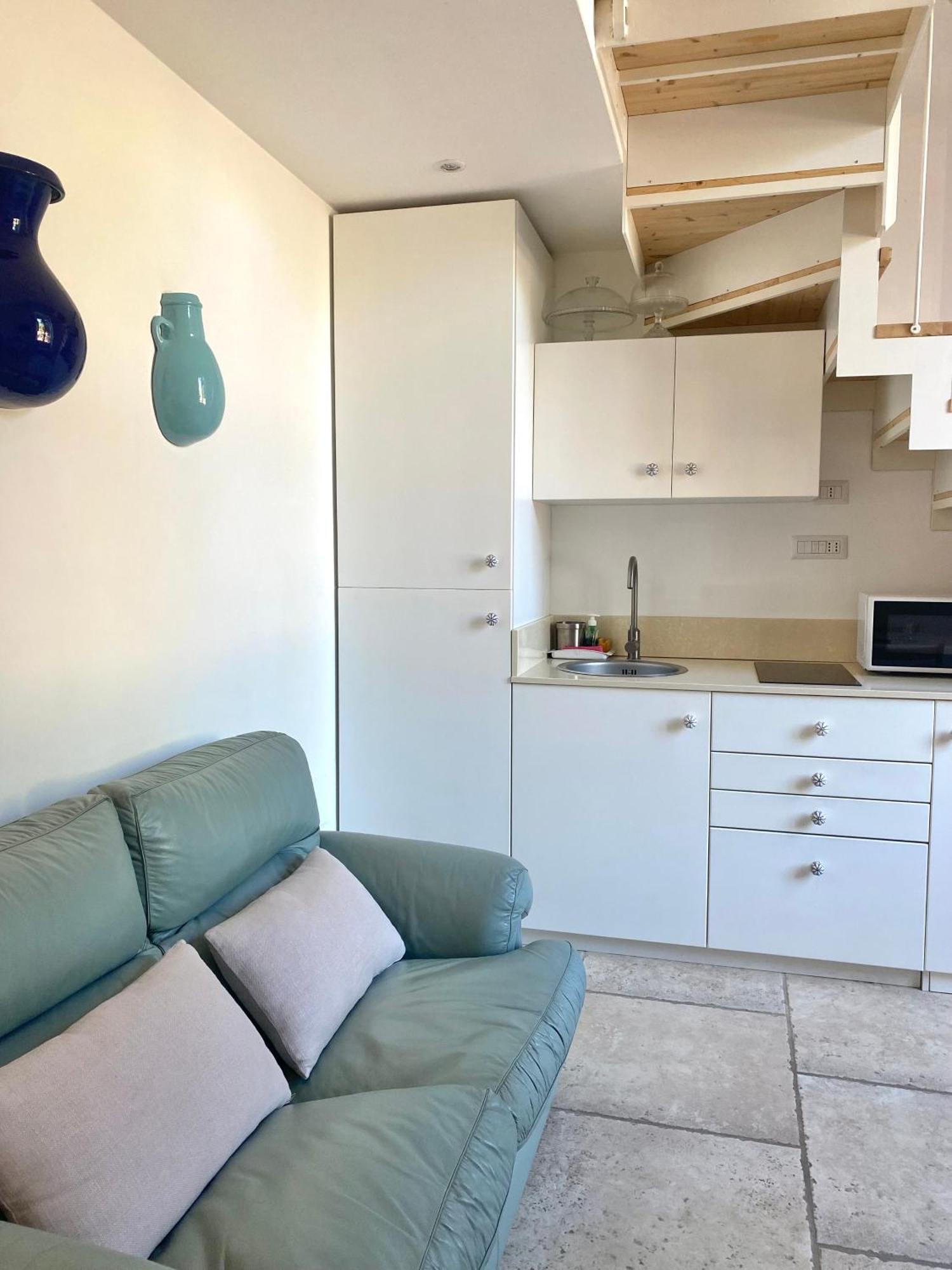 Nina Bed & Breakfast 3*